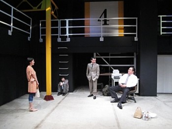 『四番倉庫』2011年6月　こまばアゴラ劇場